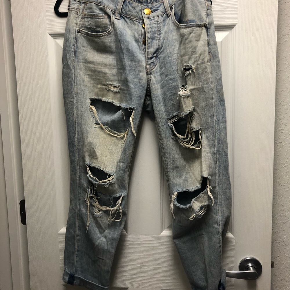 American eagle Tomgirl jeans